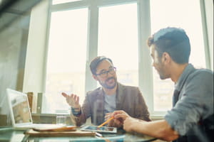 Ces astuces qui permettent de captiver un interlocuteur