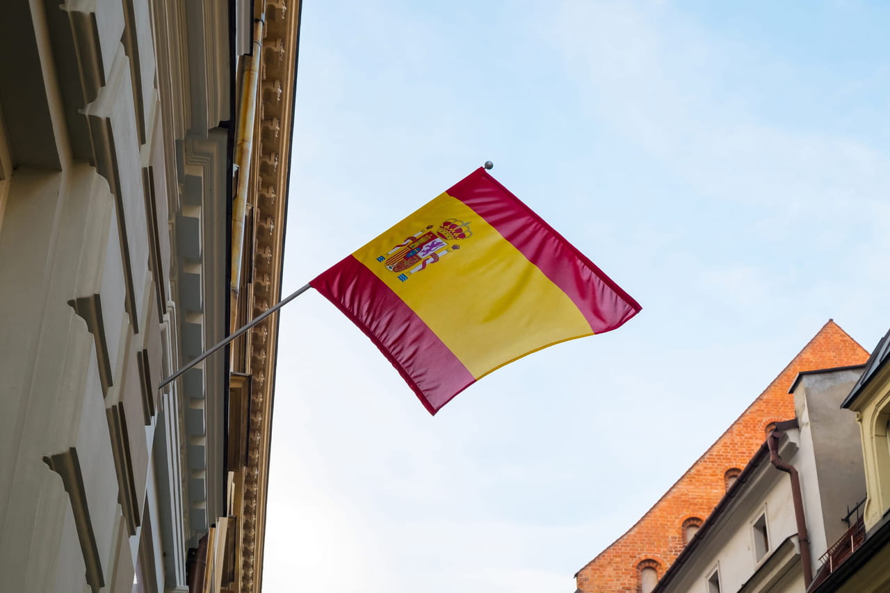 L'Espagne ramène sa dette publique sous les 100% du PIB, la France dépasse 117%