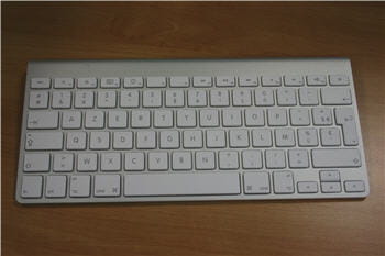 le clavier sans fil fournit en standard avec l'imac