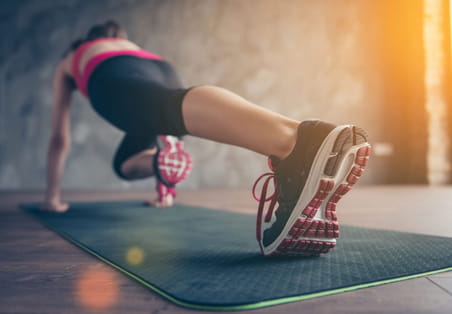 Sport &agrave; la maison&nbsp;: tapis, halt&egrave;res, bandes fitness...