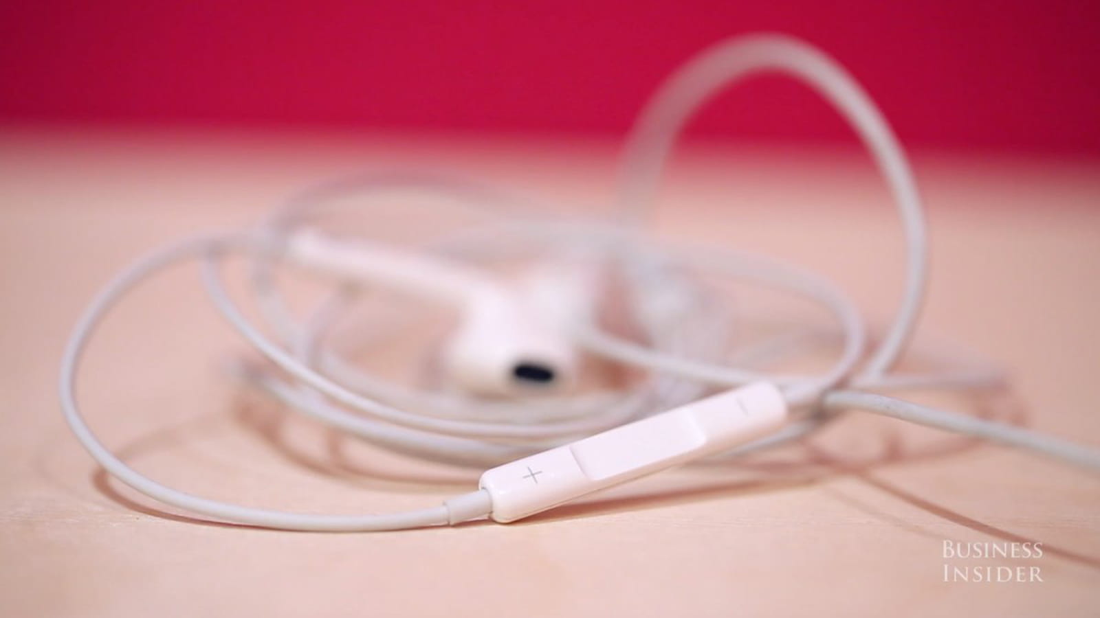 Lancez l'application musique en branchant simplement vos écouteurs