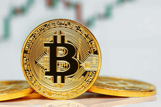 La Valeur Du Bitcoin Depasse Le Montant Record De 40 000 Dollars