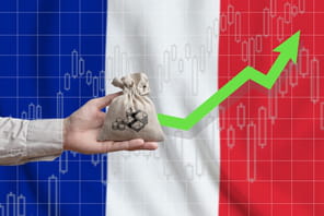 Le Medef propose une cinquantaine de mesures pour &eacute;conomiser 100&nbsp;milliards d'euros d'ici &agrave; 2030&nbsp;et ramener le d&eacute;ficit public &agrave; 4,2% du PIB en 2027