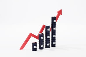 Le prix du baril de Brent d&eacute;passe les 90&nbsp;dollars, port&eacute; par les tensions au Moyen-Orient