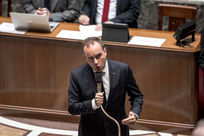 Le gouvernement entame les d&eacute;bats sur le budget 2027&nbsp;sans majorit&eacute; &agrave; l'Assembl&eacute;e nationale