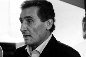 N&eacute; dans le d&eacute;sert syrien sans date de naissance connue, il est aujourd'hui milliardaire et sponsor du XV de France
