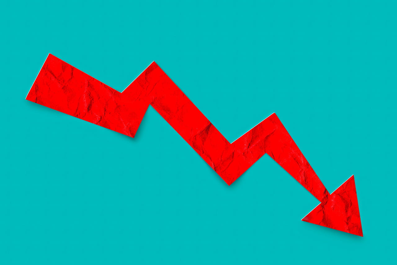 Sébastien Lecornu prépare un budget 2027 visant un déficit public limité à 4,9% du PIB, s'éloignant de l'objectif de 3% en 2029