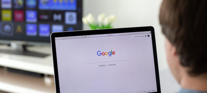 Google lance AI Overviews en France sans concertation avec les &eacute;diteurs de presse