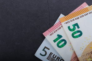 Le gouvernement annonce 3&nbsp;milliards d'euros d'&eacute;conomies suppl&eacute;mentaires pour tenter de tenir la cible de d&eacute;ficit public &agrave; 5% du PIB