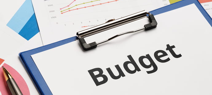 L'Inspection g&eacute;n&eacute;rale des finances alerte sur les risques d'une absence de budget pour 2027