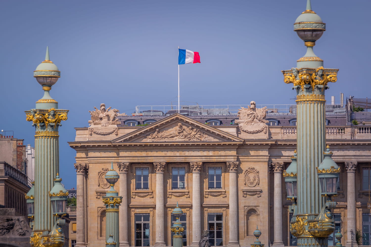 Sébastien Lecornu alerte sur des menaces lourdes d'ingérences pour la présidentielle 2027
