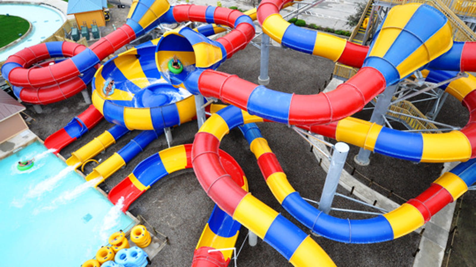 Splashtown Darien Lake
