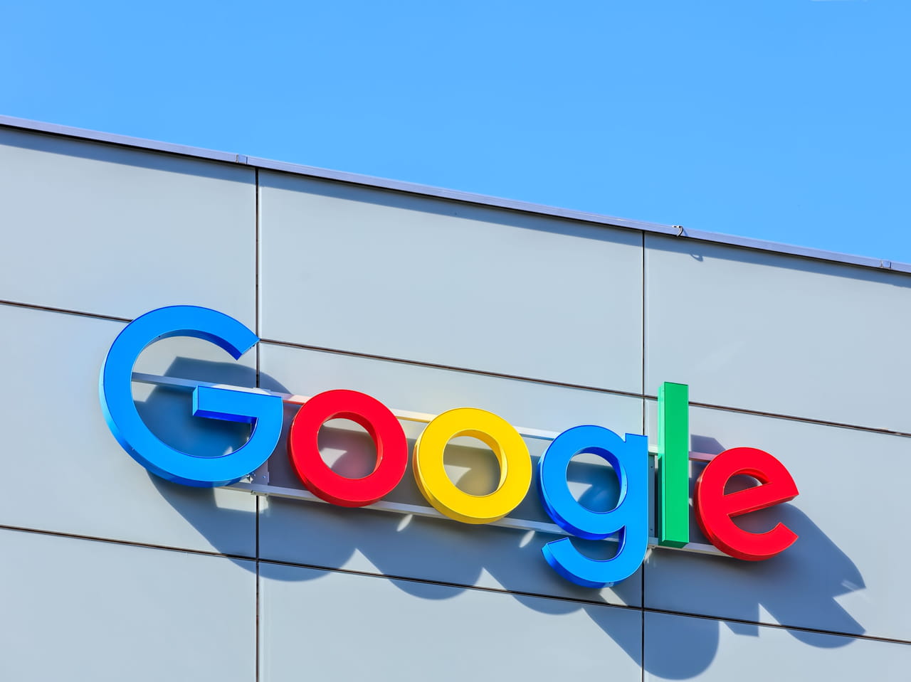 Recherche en ligne : le régulateur britannique impose à Google plus de transparence et d'équité