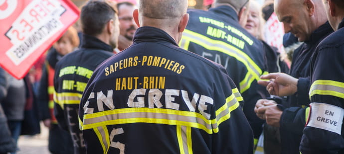 Plus de 170&nbsp;manifestations et des blocages de lyc&eacute;es attendus mardi 29&nbsp;septembre dans la fonction publique