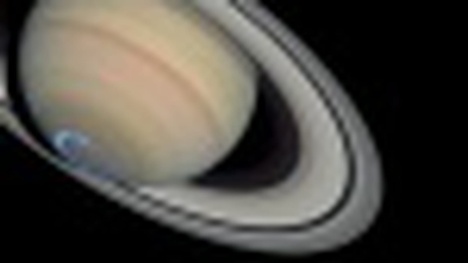 Promenade autour de Saturne