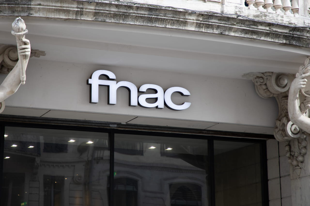La CNIL inflige 7 millions d'euros d'amendes à Fnac Darty