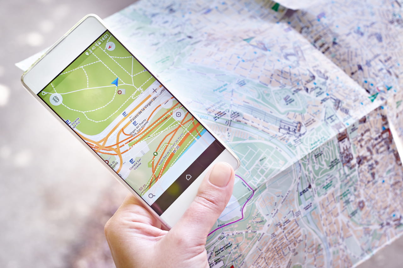 Plus rapide, plus précis et sans besoin de 4G : on a trouvé mieux que Google Maps