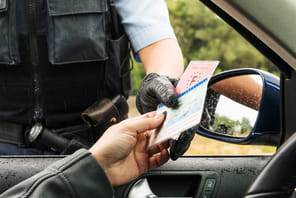 135&nbsp;euros d'amende &agrave; cause de deux chiffres sur le permis de conduire&nbsp;: la police les contr&ocirc;lent selon cet avocat sp&eacute;cialiste du Code de la route