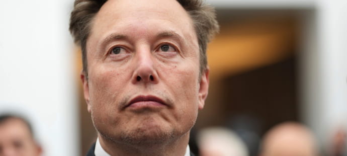 Elon Musk confirme des discussions sur un rapprochement entre SpaceX et Tesla