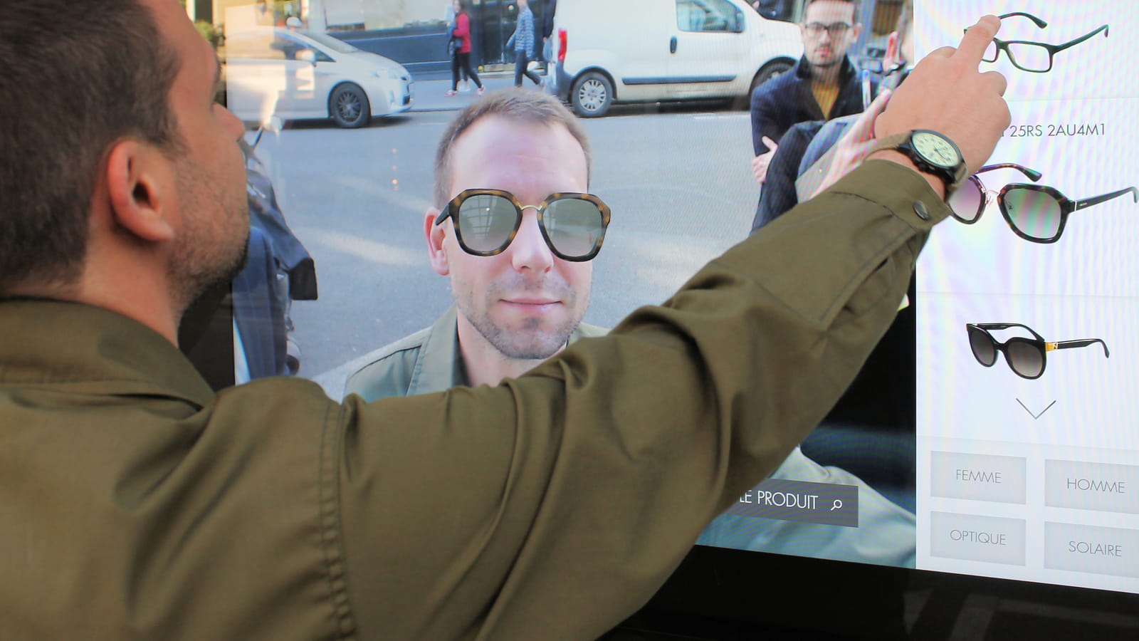 Essayage dans la rue