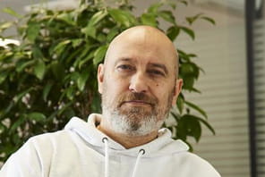 Arnaud Le Roux (Showroompriv&eacute;)&nbsp;:&nbsp;"En six mois, Showroompriv&eacute; a lanc&eacute; 43&nbsp;innovations et 65% sont li&eacute;es &agrave; l'IA g&eacute;n&eacute;rative"