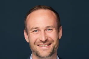 Pourquoi les partenariats sont le nouveau moteur de la transformation num&eacute;rique industrielle