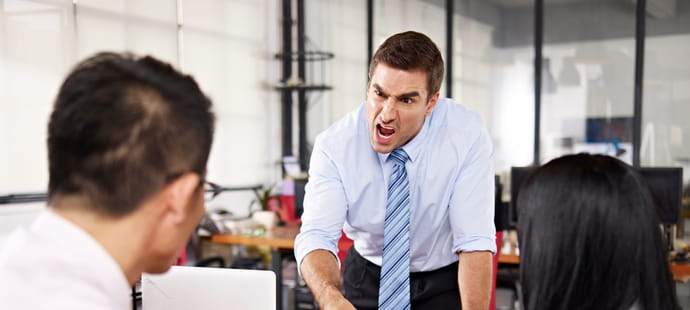 Si votre patron a ce gros d&eacute;faut au travail, c'est peut-&ecirc;tre un psychopathe