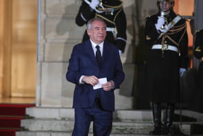 Nouveau gouvernement&nbsp;: Bayrou r&eacute;unit tous les groupes politiques hors LFI et RN