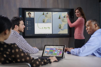 microsoft surface hub 4153 a 1024x683