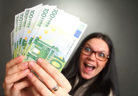 L'argent fait-il le bonheur&nbsp;? La science a enfin une r&eacute;ponse, et elle est tr&egrave;s pr&eacute;cise