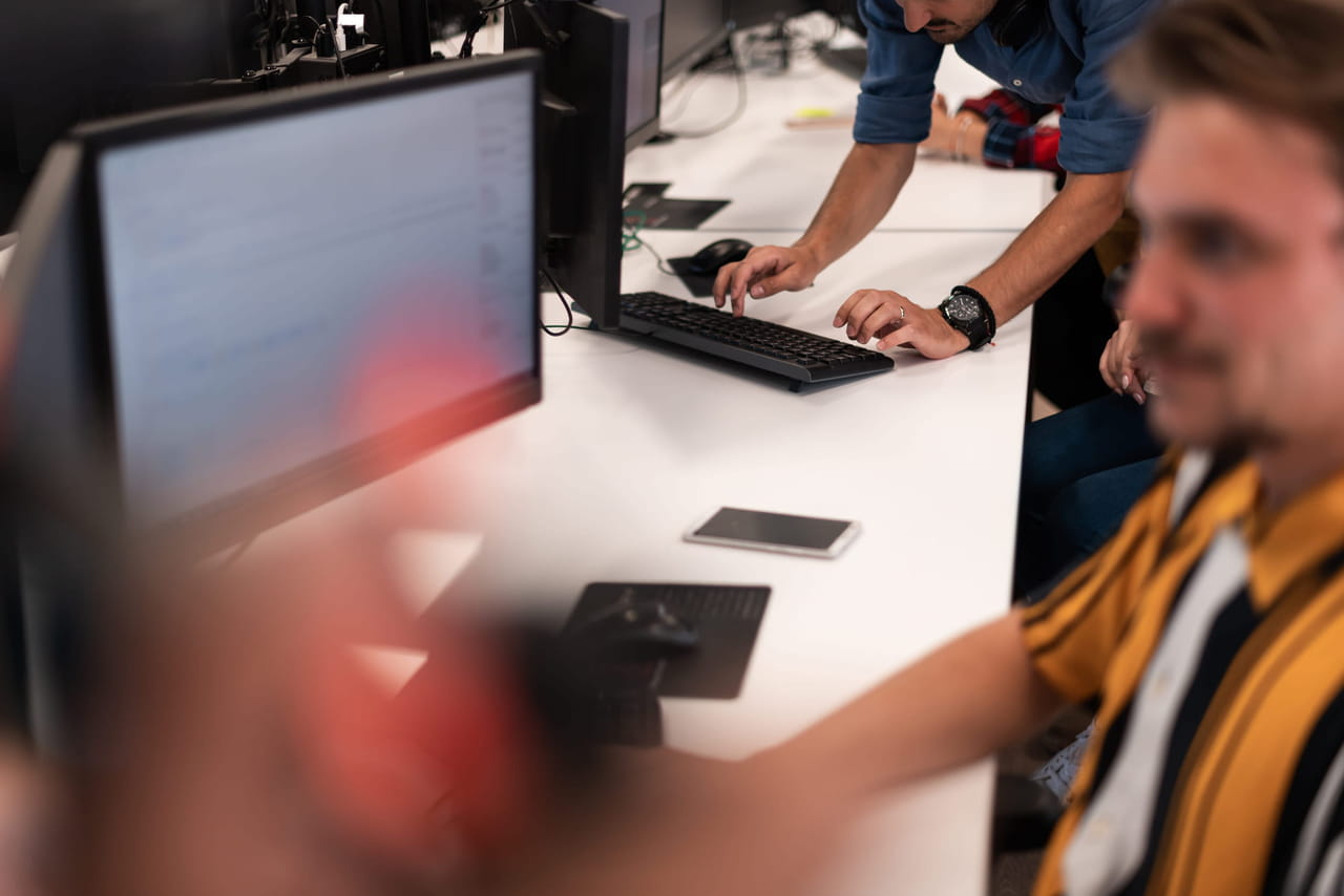 L'OCDE affirme que l'IA ne provoque pas de "baisse généralisée" de l'emploi dans ses pays membres