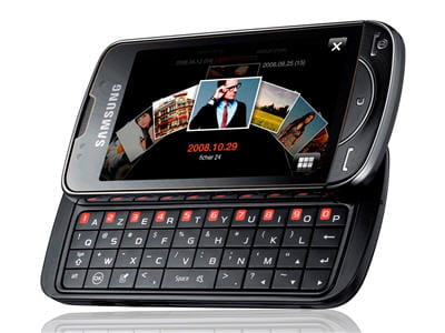 le samsung omnia pro est équipé d'un clavier coulissant.