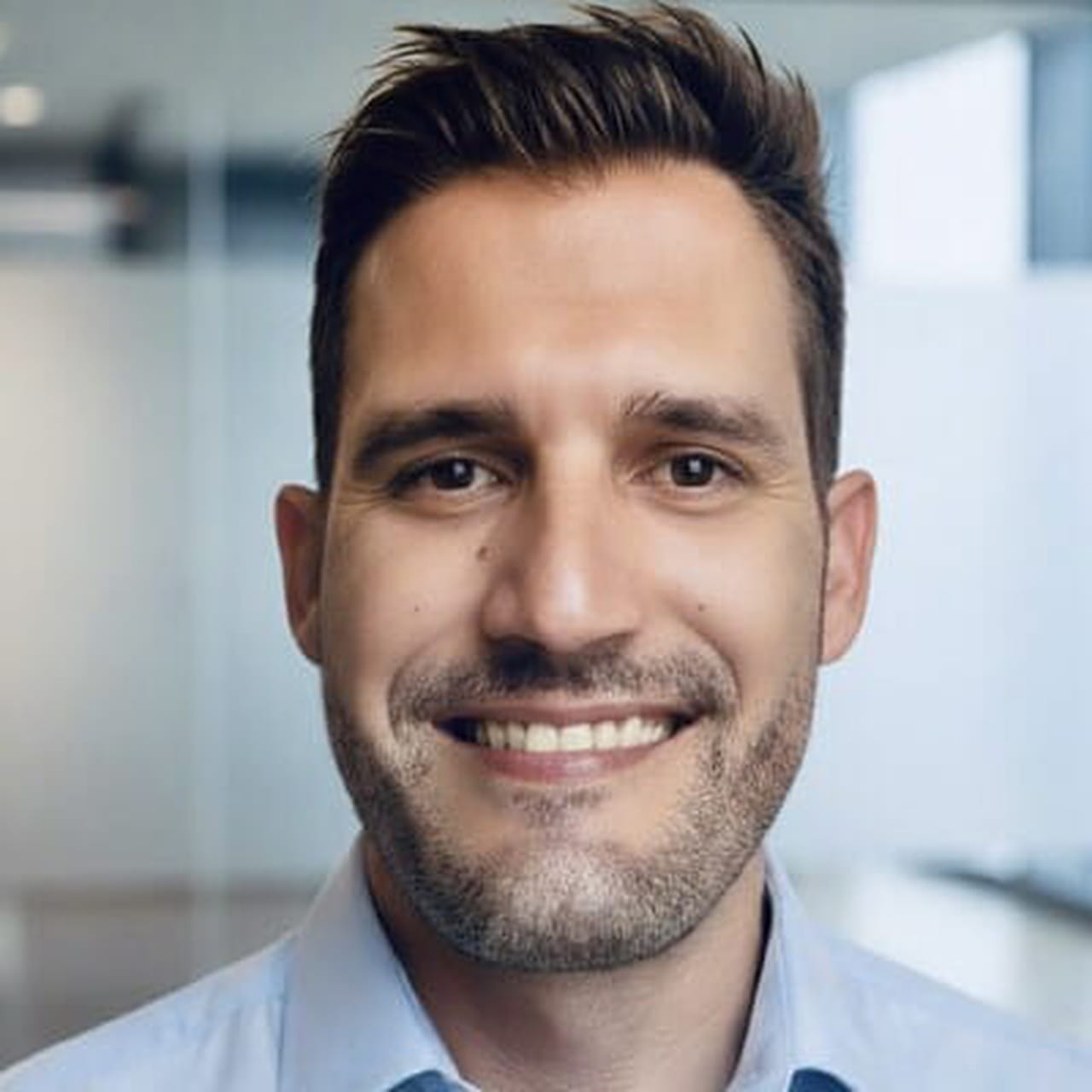 Moderniser les services financiers : qualité, IA et orchestration unifiée