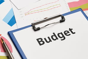 L'Inspection g&eacute;n&eacute;rale des finances alerte sur les risques d'une absence de budget pour 2027