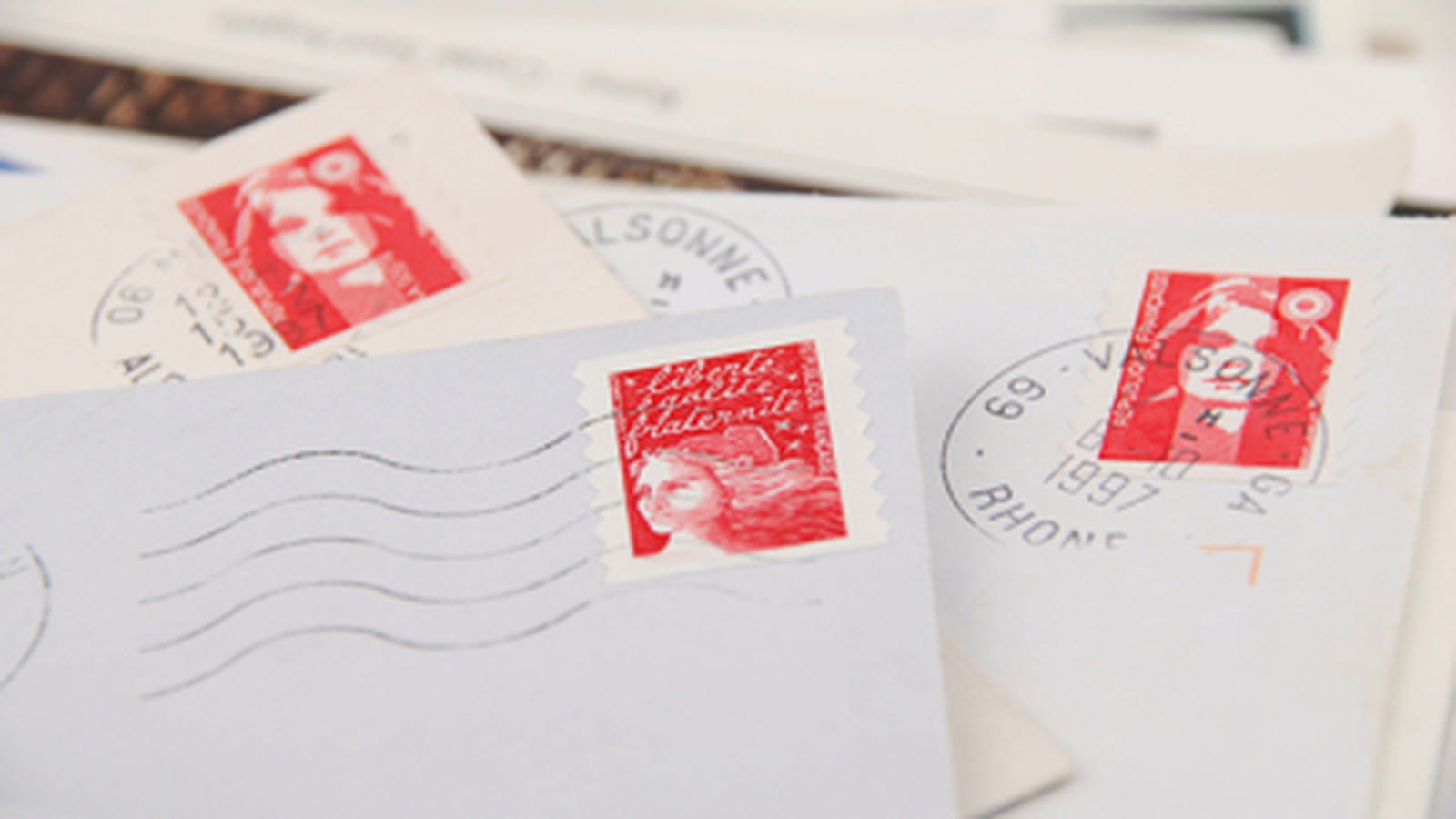 Poste et courrier