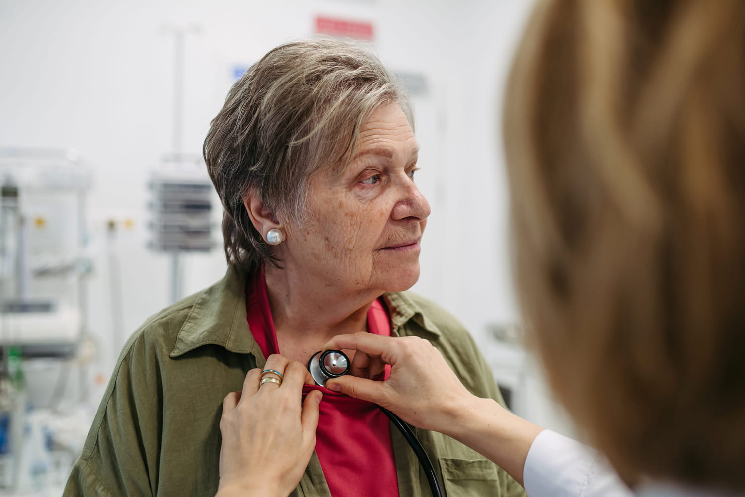 Le gouvernement prévoit de mettre à contribution les retraités aisés et les patients dans le budget 2027