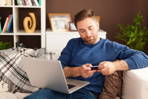 R&eacute;server ses vacances sans se faire tracker&nbsp;: ExpressVPN change-t-il vraiment les prix&nbsp;?