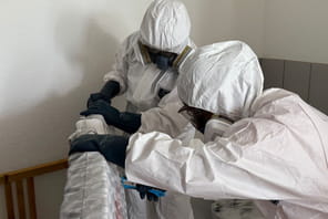 "Je suis nettoyeur de sc&egrave;ne de crime"&nbsp;: plongez dans le quotidien de ce m&eacute;tier m&eacute;connu