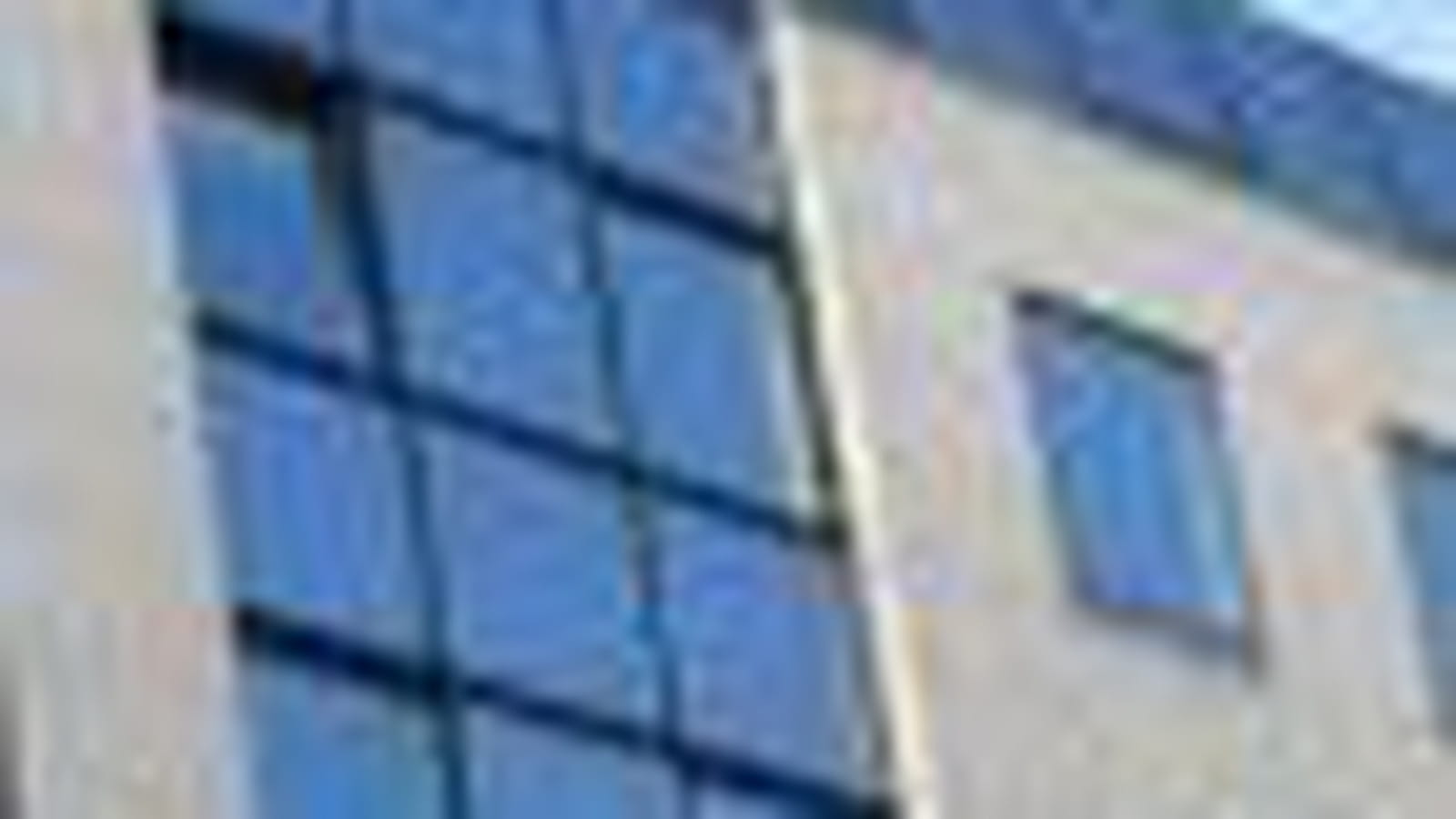 Essilor