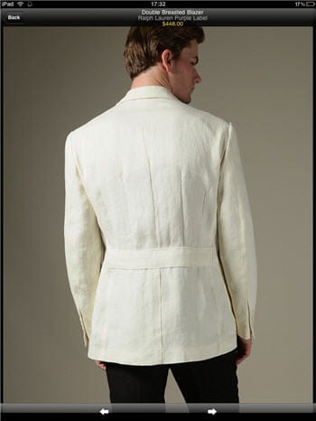essayer des vêtements et parcourir des collections sur l'ipad