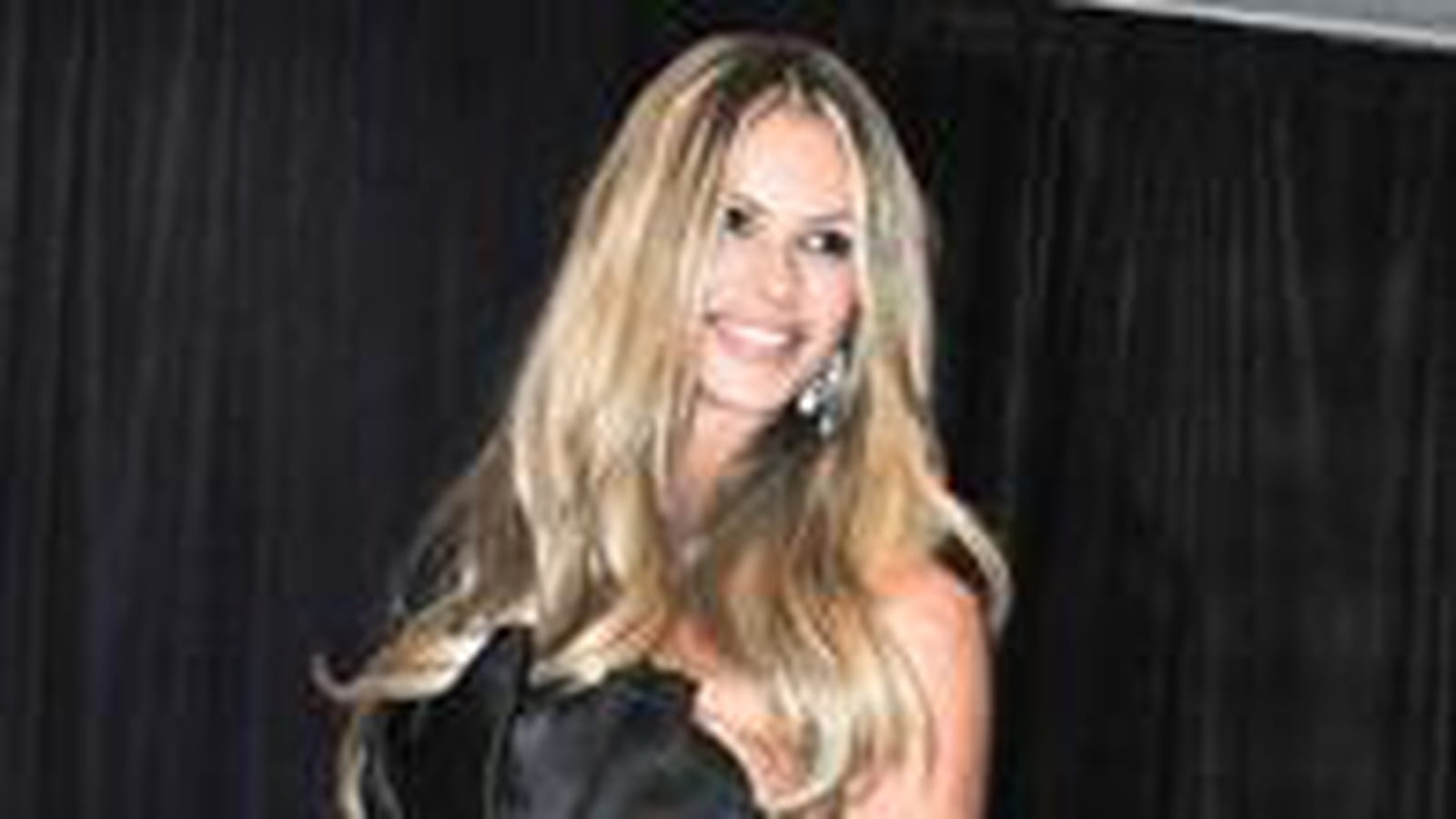 Elle Macpherson