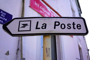 La Poste annonce une hausse moyenne de 6,73% de ses tarifs courrier et colis &agrave; compter du 1er&nbsp;janvier&nbsp;2027
