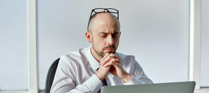 Accus&eacute; de regarder le Tour de France au bureau, ce salari&eacute; fait condamner son employeur
