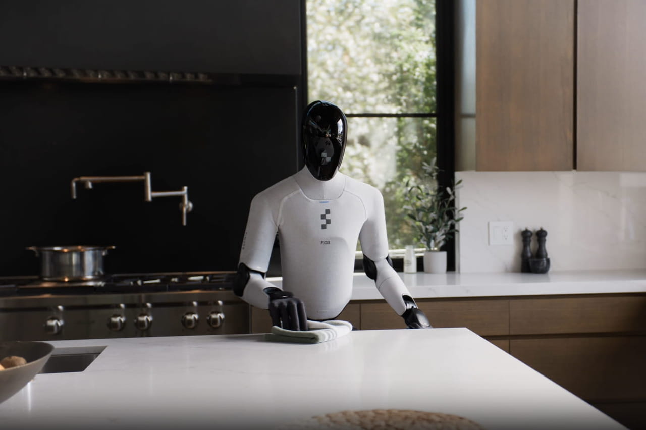 Du bras industriel au majordome intelligent : comment l'IA transforme la robotique mondiale