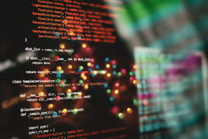Anthropic annonce que ses mod&egrave;les d'intelligence artificielle ont obtenu un acc&egrave;s non autoris&eacute; aux syst&egrave;mes informatiques de trois organisations lors de tests