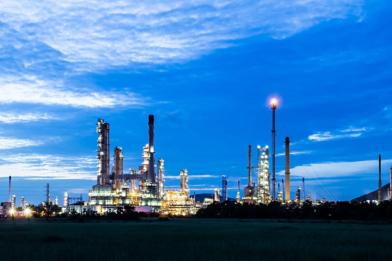 TotalEnergies s'allie à Mistral pour développer l'intelligence artificielle dans l'exploration pétrolière