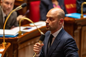 Jean-No&euml;l Barrot affirme que la primaire du bloc central est ouverte &agrave; Rapha&euml;l Glucksmann