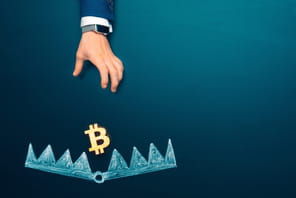 Sur Youtube,&nbsp;vraies vid&eacute;os, faux investissements, v&eacute;ritable arnaque crypto