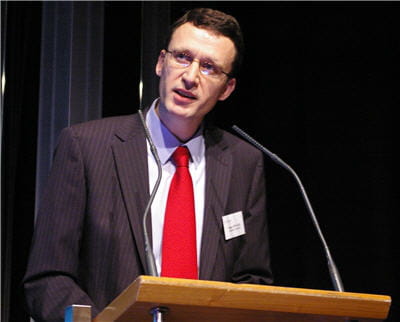 bruno ménard, dsi de sanofi-aventis, a été élu président du club informatique