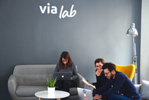 Pourquoi RegionsJob et Viadeo lancent chacun leur incubateur de start-up